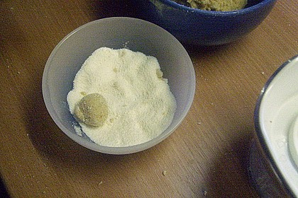 Wei&szlig;e und braune Kinder - Pralinen 1