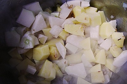 Kohlrabisuppe mit Kartoffeln 15