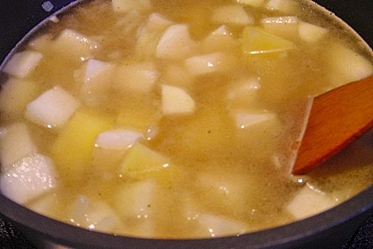 Kohlrabisuppe mit Kartoffeln 14