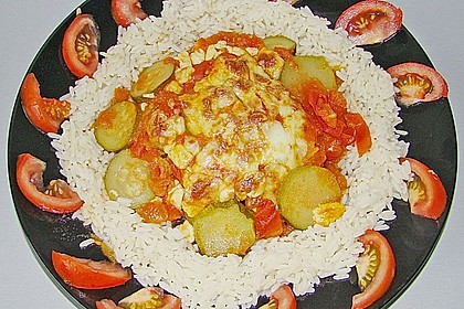 Thunfischsteaks in Tomate und Zucchini