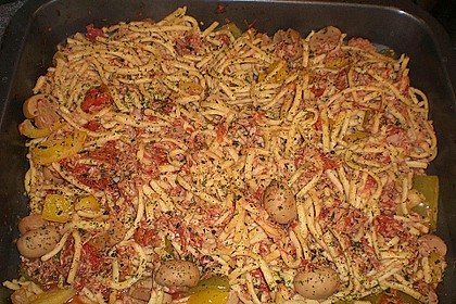 Sp&auml;tzle in Thunfisch - Pilz - Sauce 1