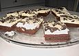 Eierlik&ouml;rkuchen mit Schokoboden