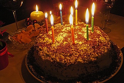 Kokos - Raffaello - Torte mit Nougat und Marzipan 11