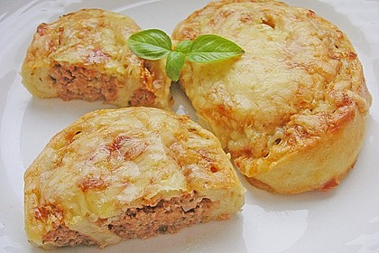Pizzaschnecken mit  Hackfleischf&uuml;llung 12