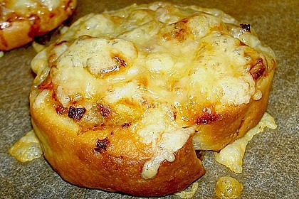 Pizzaschnecken mit  Hackfleischf&uuml;llung 17