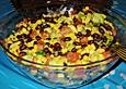 Mexikanische Salsa mit schwarzen Bohnen und Mais