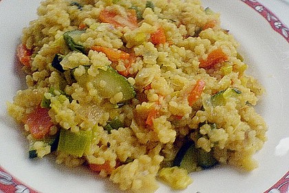Couscous - Gem&uuml;se - Pfanne mit leichter K&auml;sesauce 12