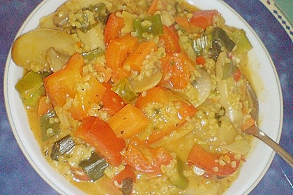 Couscous - Gem&uuml;se - Pfanne mit leichter K&auml;sesauce 4