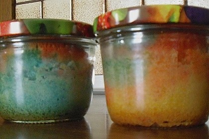 Bunte Papageienmuffins aus dem Glas 4