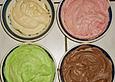 Bunte Papageienmuffins aus dem Glas