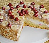 Bananen - Kirsch - Torte mit Sahnecreme und Nougatcreme (Bild)
