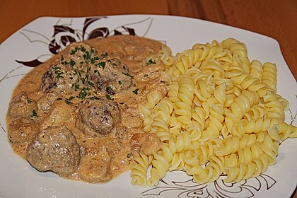 Illes Pilzfleischb&auml;llchen mit Makkaroni 14
