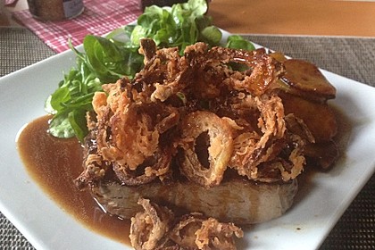 Leckerer Zwiebelrostbraten mit röschen Zwiebeln 1