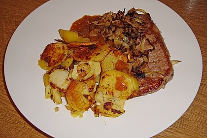Leckerer Zwiebelrostbraten mit röschen Zwiebeln 5