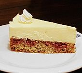 Eierlik&ouml;r - Torte mit Sauerkirschen (Bild)