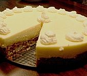Eierlik&ouml;r - Torte mit Sauerkirschen (Bild)