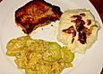 Schweinesteaks mit Zucchini