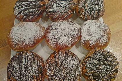Burgis Faschingskrapfen 105