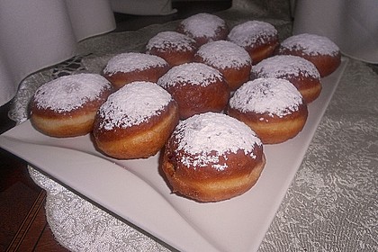 Burgis Faschingskrapfen 110