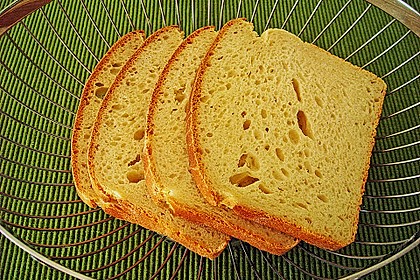 Goldener Toast 105