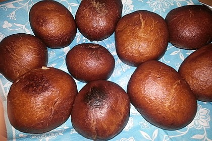 Krapfen mit Schokoladenfüllung 2