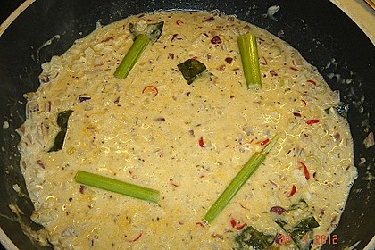 Gaeng Kiau Wan Gung gab Prik Thai On 3