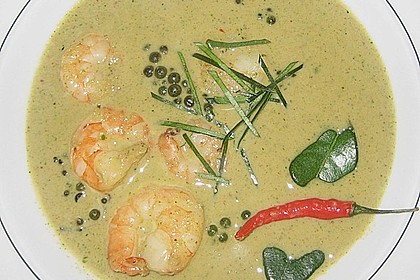 Gaeng Kiau Wan Gung gab Prik Thai On