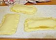 Martins Parmesan - Bl&auml;tterteigtasche mit scharfer Himbeersauce