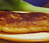 Martins Parmesan - Bl&auml;tterteigtasche mit scharfer Himbeersauce (Bild)