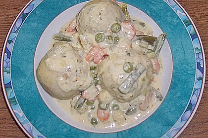 Gem&uuml;se - K&auml;se - Sahne - So&szlig;e