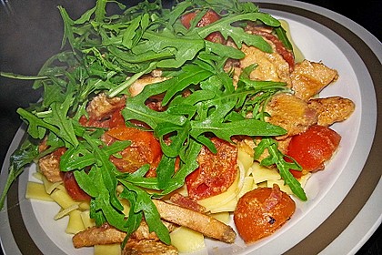 Pasta mit Lachs - Zitronen - Weißweinsauce 4