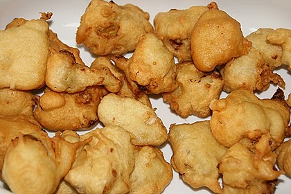 Zwiebelringe und Brokkoli im Bierteig 5