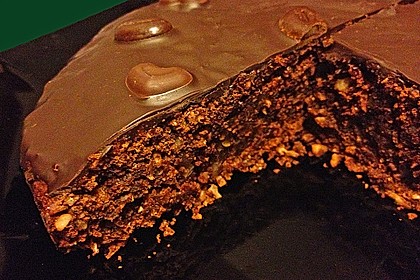 Veganer Schoko - Nuss - Kokos - Kuchen 1