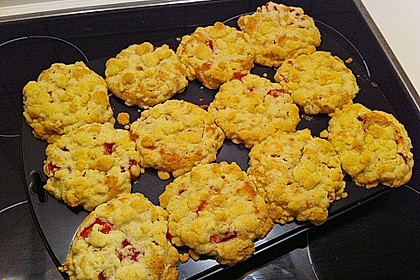 Erdbeer - Muffins mit Rhabarberfüllung 7