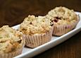 Erdbeer - Muffins mit Rhabarberf&uuml;llung