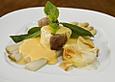 Spargel mit Sauce Hollandaise, gebratenem Schweinefilet und Kartoffelgratin