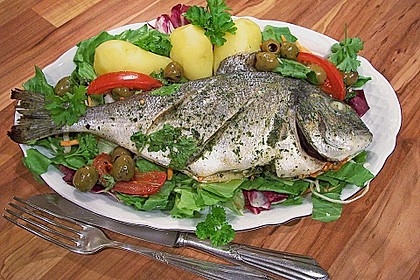 Dorade in der Folie mit Fenchel und Kr&auml;uterbutter