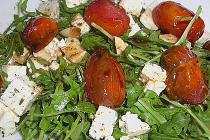 Gebratene Tomaten auf Schafsk&auml;se