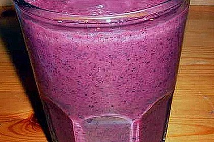 Banane - Blaubeer Smoothie 13