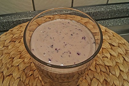 Banane - Blaubeer Smoothie 21