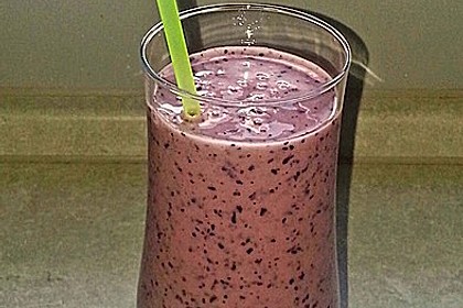 Banane - Blaubeer Smoothie 15