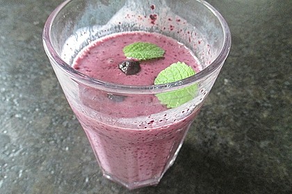 Banane - Blaubeer Smoothie 16