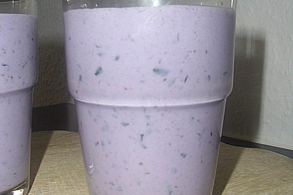 Banane - Blaubeer Smoothie 27