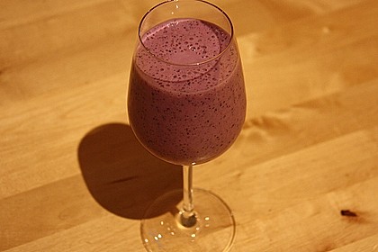 Banane - Blaubeer Smoothie 3