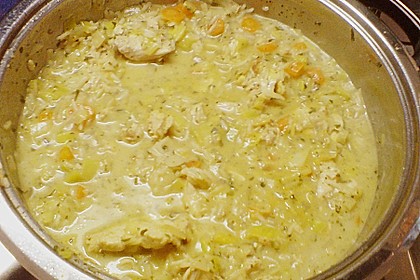 Leichtes Thai - Süppchen mit Hähnchenbrust und Kokos 10