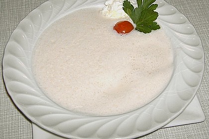 Wei&szlig;e Tomatensuppe