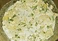 Partysalat mit Feta und Ananas