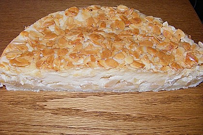 Bienenstich Apple Pie 33