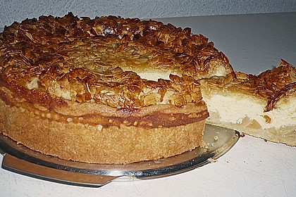 Bienenstich Apple Pie 9