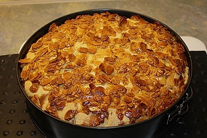 Bienenstich Apple Pie 39
